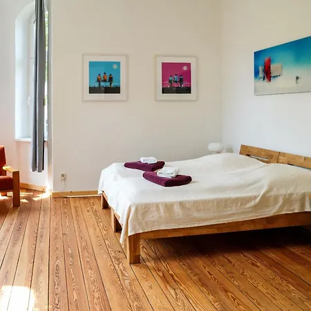 Gelbe Katze - Abc600 - Nur Feriengaeste!