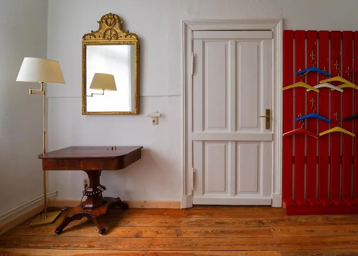 Gelbe Katze - Abc600 - Nur Feriengaeste! Wißmar