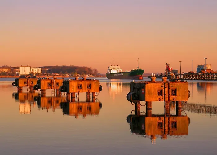 Gelbe Katze - Abc600 - Nur Feriengaeste!